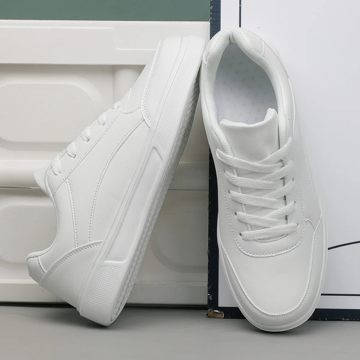 Men's Sneakers Summer New Casual Shoes for Couples Lightweight Breathable Wear-Resistant Non-Slip Sports Shoes for Women