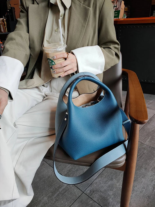 2025 fashion Bucket Basket Bags Cowhide Leather patchwork tote high quality women Handbag shoulder crossbody bag Large capacity