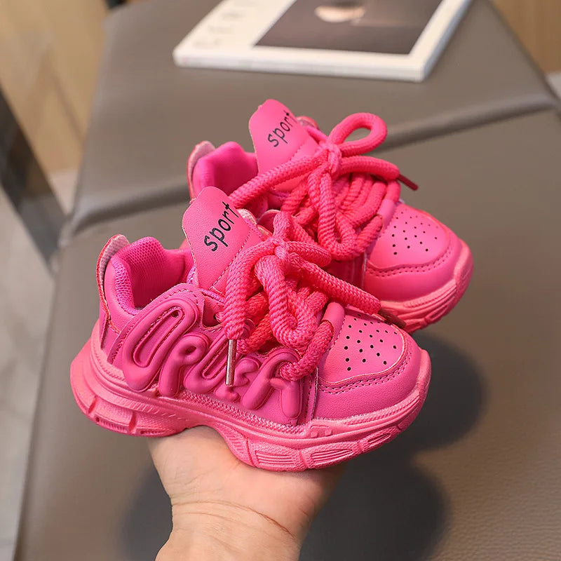 Fashionable Kids Sports Shoes for Boys and Girls Casual Running Shoes Outdoor Walking Shoes Children Student  Soled Comfortable