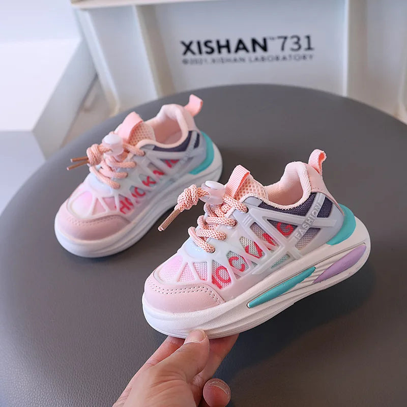Fashionable Kids Sports Shoes for Boys and Girls Casual Running Shoes Outdoor Walking Shoes Children Student  Soled Comfortable