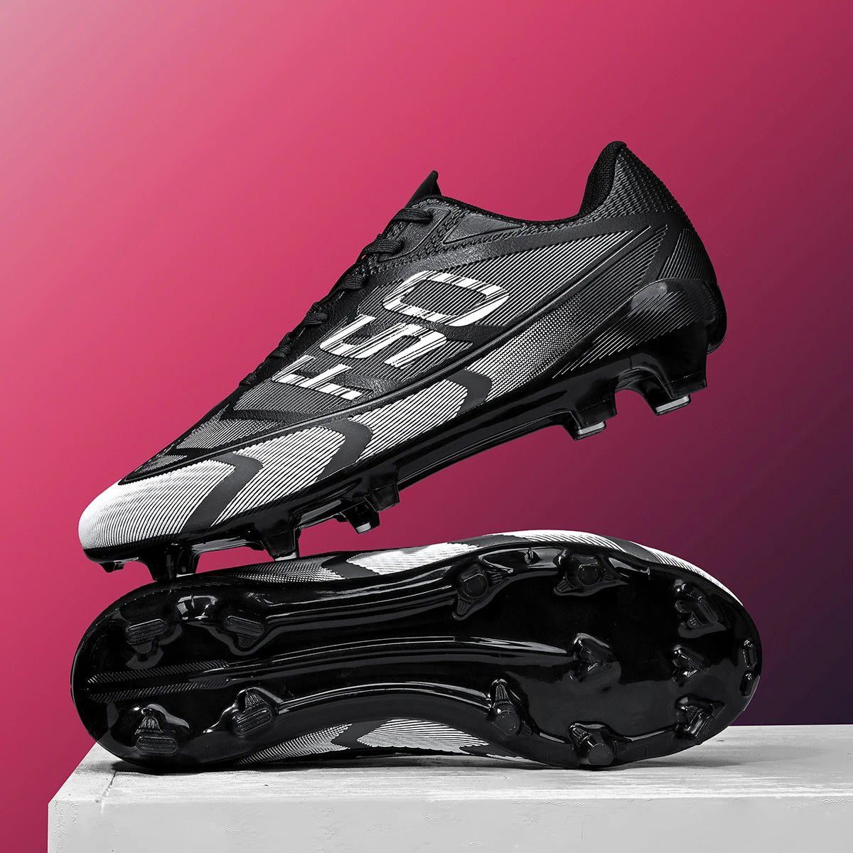 Sports breathable football shoes FG/AG long nail wear-resistant and anti slip outdoor indoor sports shoes