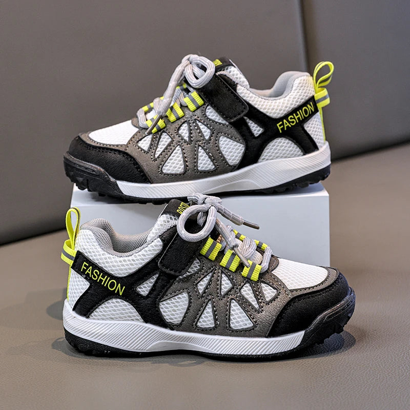 Kids School Sports Shoes Fashion Lightweight Boys Girls Outdoor Sneakers Mesh Breathable Non-slip Children Causal Running Shoes