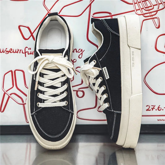 Spring New Sports Shoes for Men, Breathable, Casual, Thick-Soled, Low-Top, Fashionable and Versatile, Black Basic Cloth Shoes, Trbottomyy Skateboard Shoes for Men, Suitable for Outdoor Sports, Daily Wear
